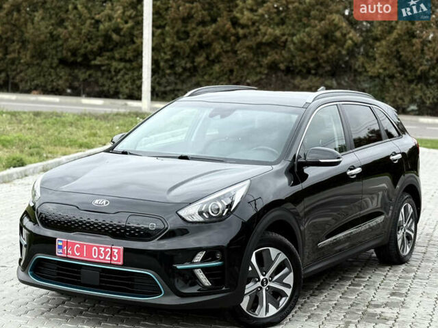 Черный Киа Niro, объемом двигателя 0 л и пробегом 80 тыс. км за 19650 $, фото 105 на Automoto.ua