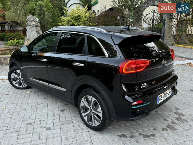 Черный Киа Niro, объемом двигателя 0 л и пробегом 123 тыс. км за 18199 $, фото 16 на Automoto.ua