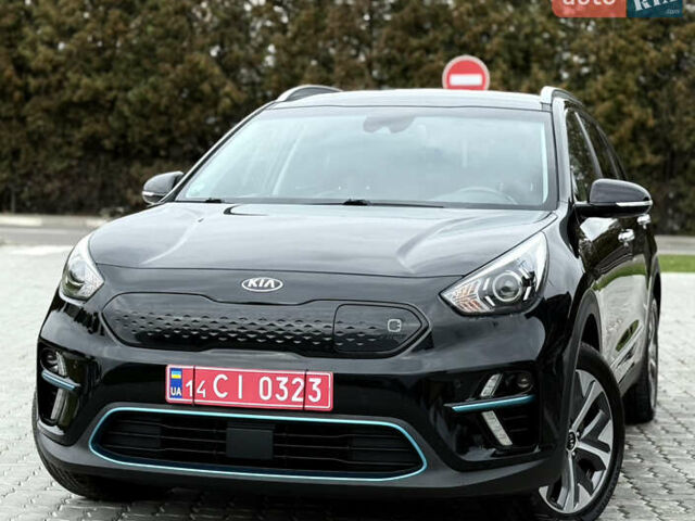 Черный Киа Niro, объемом двигателя 0 л и пробегом 80 тыс. км за 19650 $, фото 99 на Automoto.ua