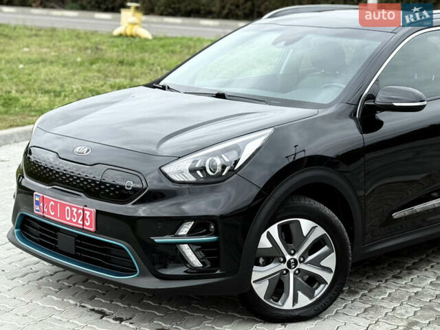 Черный Киа Niro, объемом двигателя 0 л и пробегом 80 тыс. км за 19890 $, фото 106 на Automoto.ua