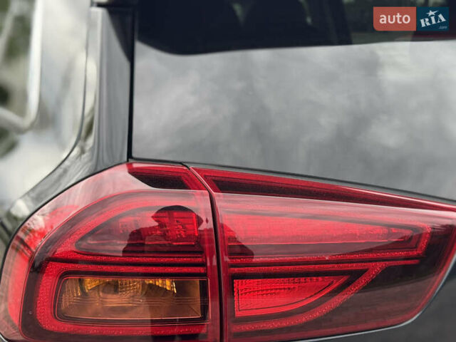 Черный Киа Niro, объемом двигателя 0 л и пробегом 96 тыс. км за 20999 $, фото 25 на Automoto.ua