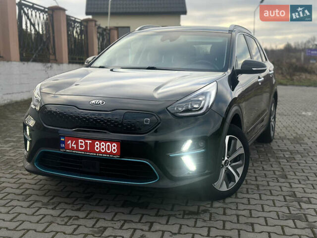 Черный Киа Niro, объемом двигателя 0 л и пробегом 117 тыс. км за 18870 $, фото 64 на Automoto.ua