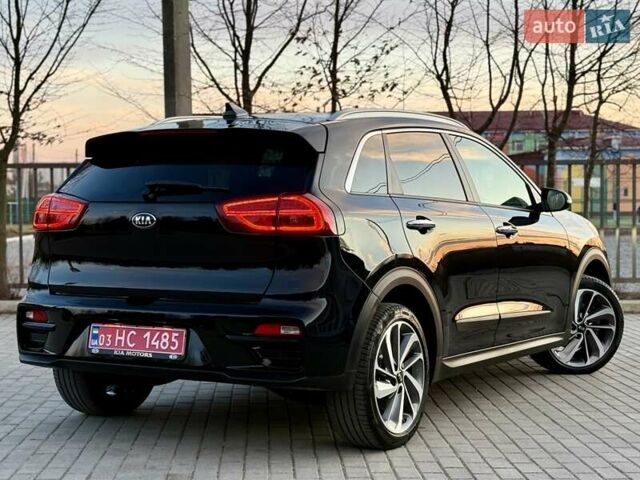 Черный Киа Niro, объемом двигателя 0 л и пробегом 89 тыс. км за 19350 $, фото 17 на Automoto.ua
