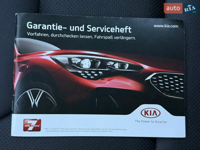 Черный Киа Niro, объемом двигателя 0 л и пробегом 88 тыс. км за 23900 $, фото 67 на Automoto.ua