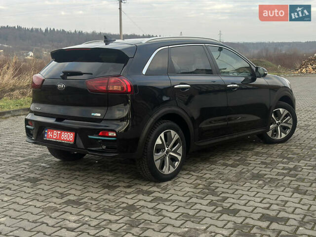 Черный Киа Niro, объемом двигателя 0 л и пробегом 117 тыс. км за 18870 $, фото 57 на Automoto.ua