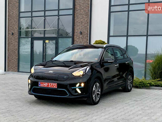 Черный Киа Niro, объемом двигателя 0 л и пробегом 94 тыс. км за 17900 $, фото 73 на Automoto.ua