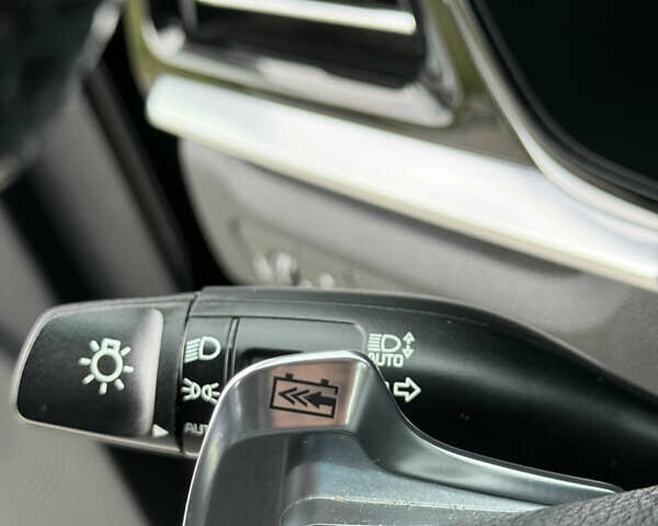 Черный Киа Niro, объемом двигателя 0 л и пробегом 80 тыс. км за 19650 $, фото 57 на Automoto.ua