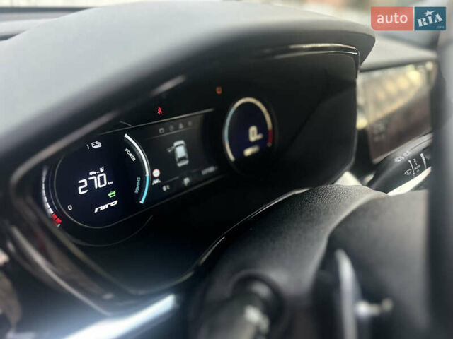 Черный Киа Niro, объемом двигателя 0 л и пробегом 117 тыс. км за 18870 $, фото 31 на Automoto.ua