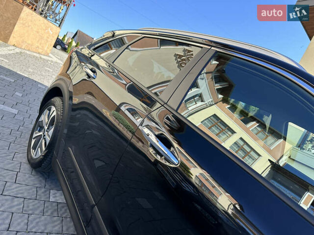 Черный Киа Niro, объемом двигателя 0 л и пробегом 127 тыс. км за 19750 $, фото 5 на Automoto.ua