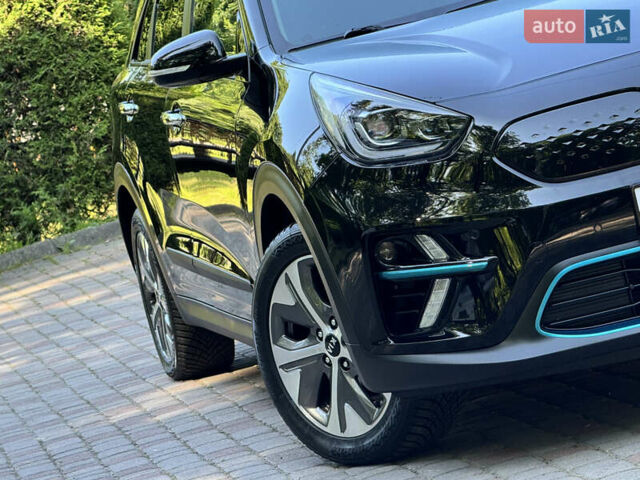 Черный Киа Niro, объемом двигателя 0 л и пробегом 67 тыс. км за 19650 $, фото 16 на Automoto.ua