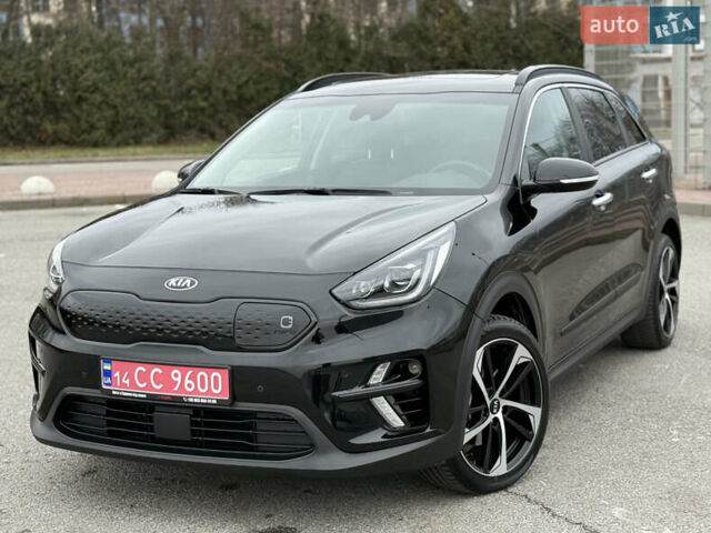 Чорний Кіа Niro, об'ємом двигуна 0 л та пробігом 71 тис. км за 22400 $, фото 16 на Automoto.ua