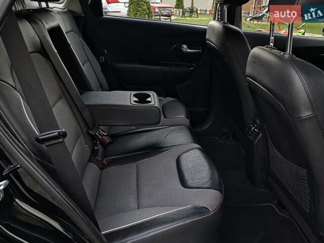 Черный Киа Niro, объемом двигателя 0 л и пробегом 148 тыс. км за 17699 $, фото 32 на Automoto.ua