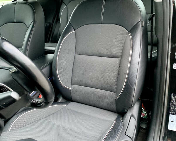 Черный Киа Niro, объемом двигателя 0 л и пробегом 94 тыс. км за 17900 $, фото 45 на Automoto.ua