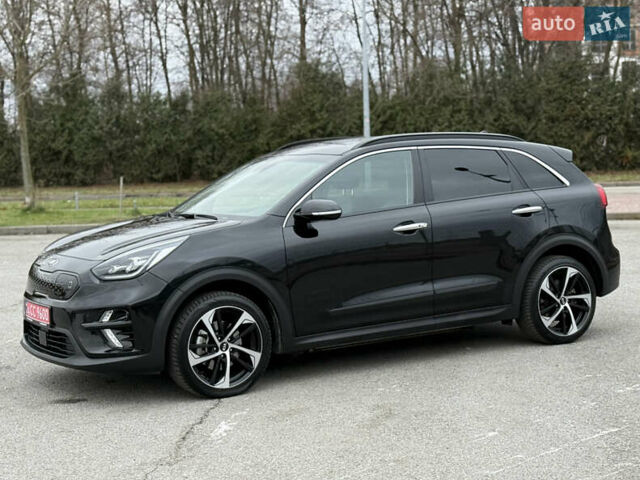 Чорний Кіа Niro, об'ємом двигуна 0 л та пробігом 71 тис. км за 22400 $, фото 1 на Automoto.ua