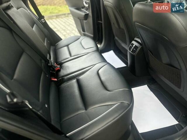 Чорний Кіа Niro, об'ємом двигуна 0 л та пробігом 117 тис. км за 18870 $, фото 52 на Automoto.ua