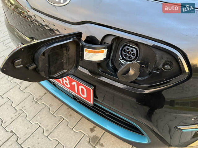 Черный Киа Niro, объемом двигателя 0 л и пробегом 78 тыс. км за 19300 $, фото 12 на Automoto.ua