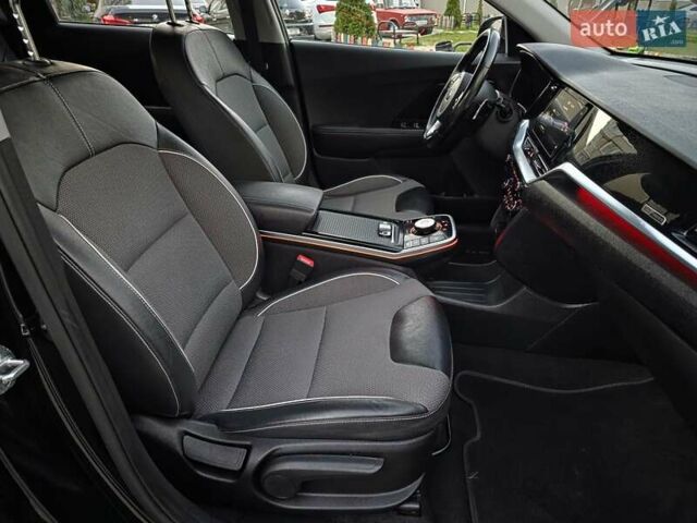 Черный Киа Niro, объемом двигателя 0 л и пробегом 148 тыс. км за 17699 $, фото 34 на Automoto.ua