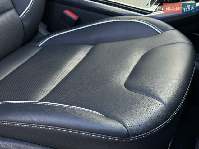 Черный Киа Niro, объемом двигателя 0 л и пробегом 82 тыс. км за 19300 $, фото 96 на Automoto.ua