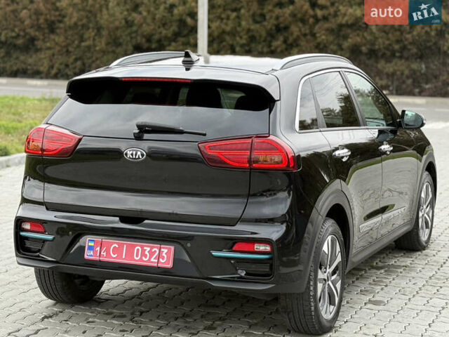 Черный Киа Niro, объемом двигателя 0 л и пробегом 80 тыс. км за 19650 $, фото 149 на Automoto.ua