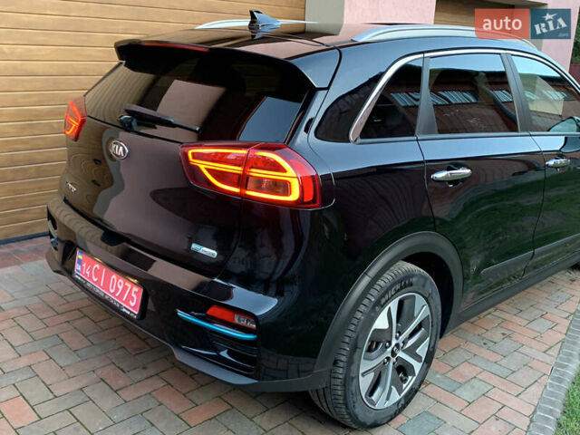 Черный Киа Niro, объемом двигателя 0 л и пробегом 60 тыс. км за 22799 $, фото 8 на Automoto.ua