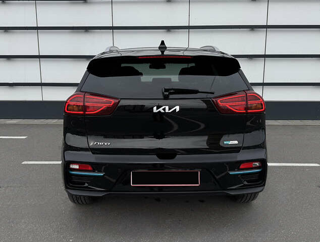 Черный Киа Niro, объемом двигателя 0 л и пробегом 137 тыс. км за 19200 $, фото 16 на Automoto.ua