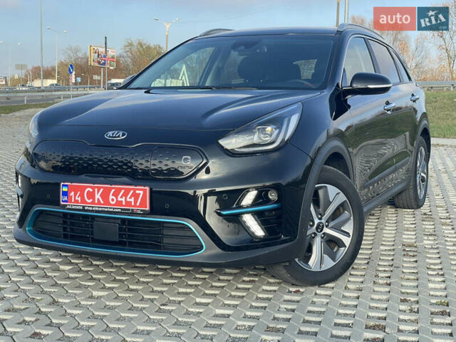 Черный Киа Niro, объемом двигателя 0 л и пробегом 61 тыс. км за 22999 $, фото 3 на Automoto.ua