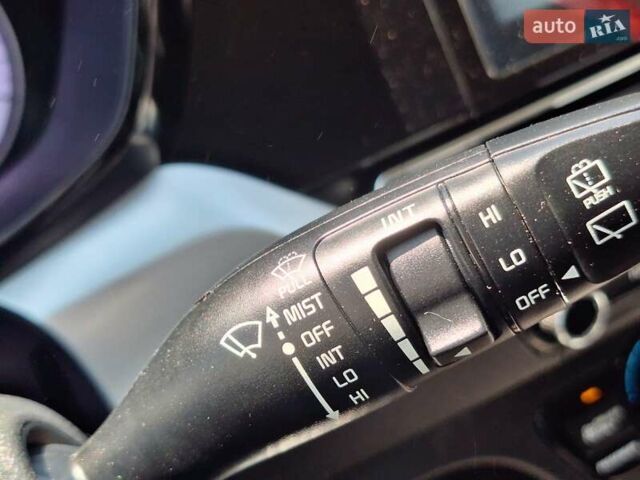 Черный Киа Niro, объемом двигателя 1.58 л и пробегом 112 тыс. км за 19700 $, фото 34 на Automoto.ua