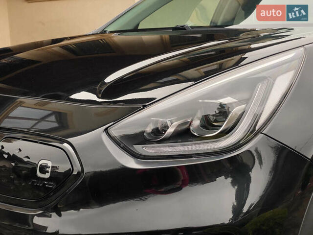 Черный Киа Niro, объемом двигателя 0 л и пробегом 80 тыс. км за 21899 $, фото 16 на Automoto.ua