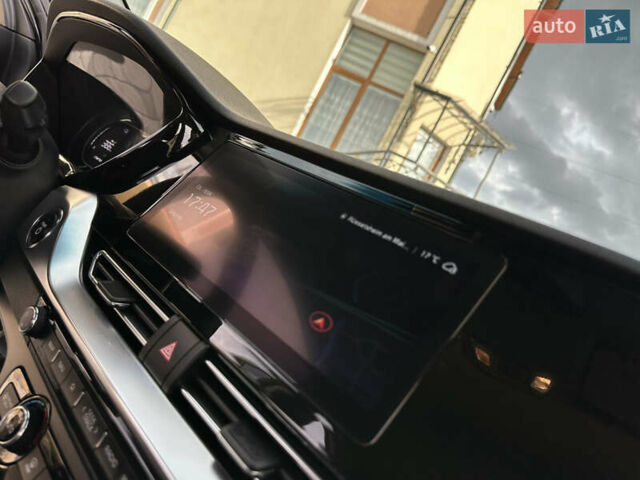 Чорний Кіа Niro, об'ємом двигуна 0 л та пробігом 51 тис. км за 21500 $, фото 80 на Automoto.ua