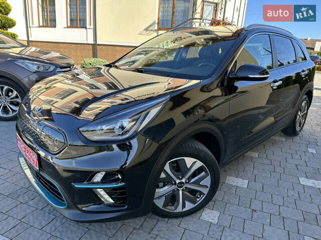 Черный Киа Niro, объемом двигателя 0 л и пробегом 127 тыс. км за 19750 $, фото 15 на Automoto.ua