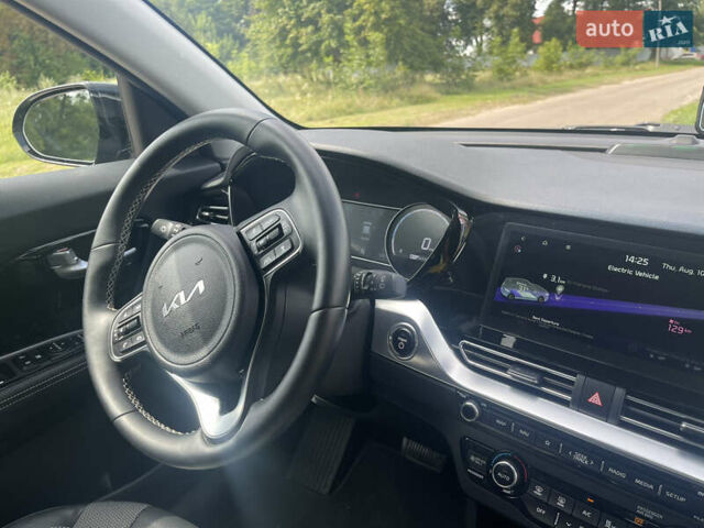 Чорний Кіа Niro, об'ємом двигуна 0 л та пробігом 12 тис. км за 19900 $, фото 17 на Automoto.ua