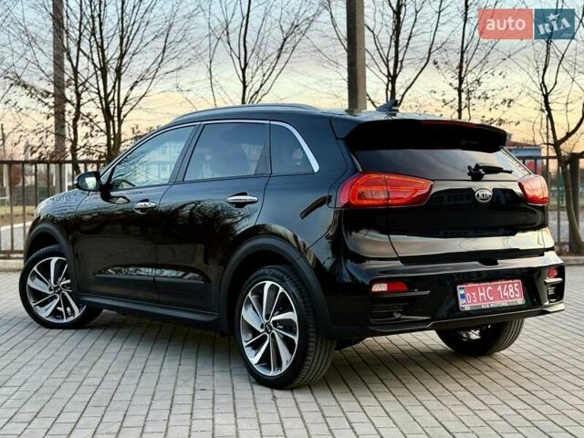 Черный Киа Niro, объемом двигателя 0 л и пробегом 89 тыс. км за 19350 $, фото 13 на Automoto.ua