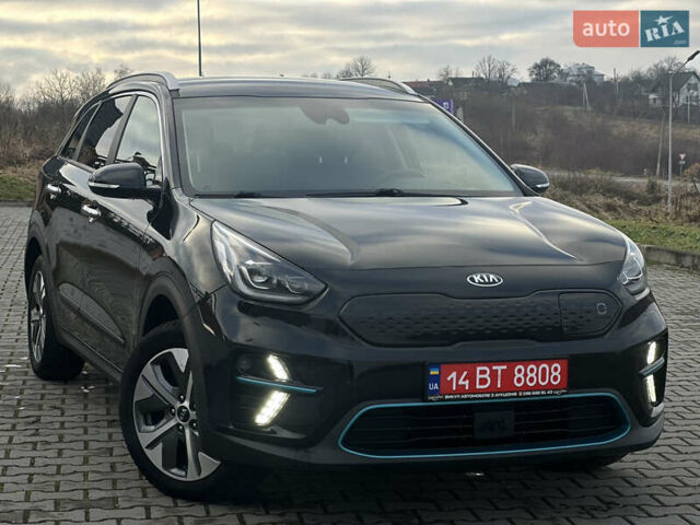 Черный Киа Niro, объемом двигателя 0 л и пробегом 117 тыс. км за 18870 $, фото 12 на Automoto.ua