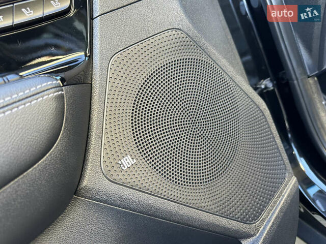 Черный Киа Niro, объемом двигателя 0 л и пробегом 127 тыс. км за 19750 $, фото 39 на Automoto.ua