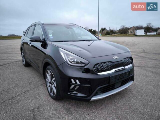 Черный Киа Niro, объемом двигателя 1.6 л и пробегом 78 тыс. км за 16100 $, фото 1 на Automoto.ua