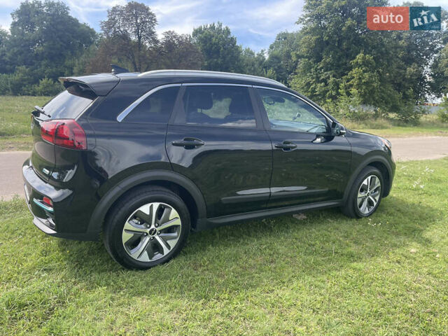 Чорний Кіа Niro, об'ємом двигуна 0 л та пробігом 12 тис. км за 19900 $, фото 25 на Automoto.ua