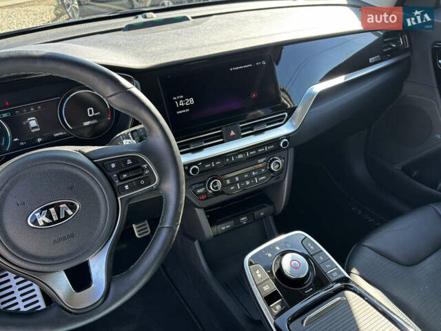 Черный Киа Niro, объемом двигателя 0 л и пробегом 59 тыс. км за 23900 $, фото 14 на Automoto.ua