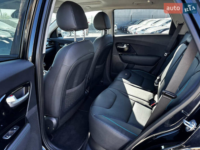 Черный Киа Niro, объемом двигателя 0 л и пробегом 59 тыс. км за 23900 $, фото 23 на Automoto.ua