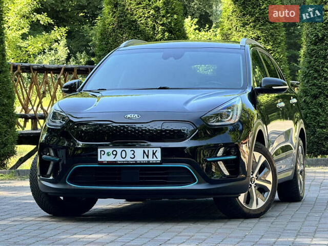 Черный Киа Niro, объемом двигателя 0 л и пробегом 67 тыс. км за 19650 $, фото 1 на Automoto.ua