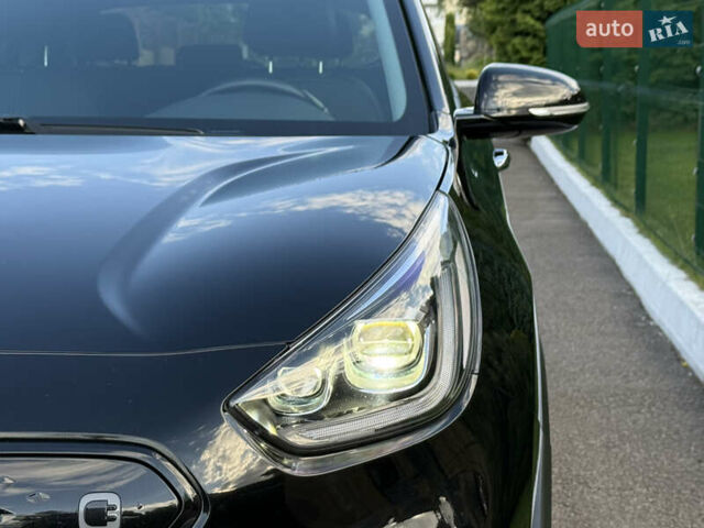 Черный Киа Niro, объемом двигателя 0 л и пробегом 82 тыс. км за 19300 $, фото 16 на Automoto.ua