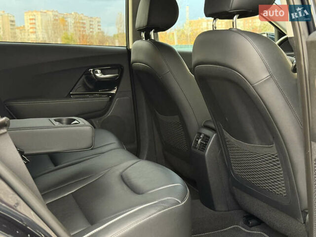 Черный Киа Niro, объемом двигателя 0 л и пробегом 109 тыс. км за 19900 $, фото 28 на Automoto.ua