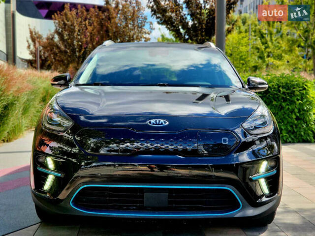 Чорний Кіа Niro, об'ємом двигуна 0 л та пробігом 139 тис. км за 18999 $, фото 1 на Automoto.ua