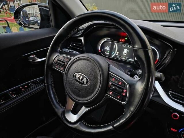 Черный Киа Niro, объемом двигателя 0 л и пробегом 148 тыс. км за 17699 $, фото 36 на Automoto.ua