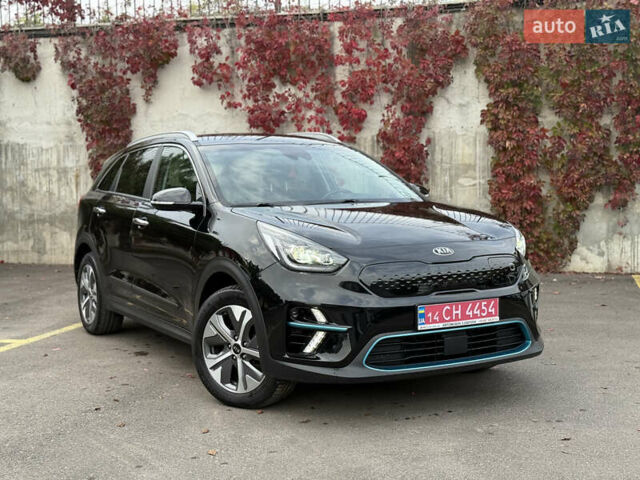 Черный Киа Niro, объемом двигателя 0 л и пробегом 80 тыс. км за 21899 $, фото 4 на Automoto.ua