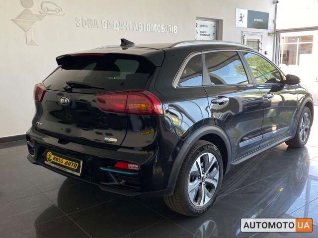 Черный Киа Niro, объемом двигателя 64 л и пробегом 27 тыс. км за 22800 $, фото 6 на Automoto.ua