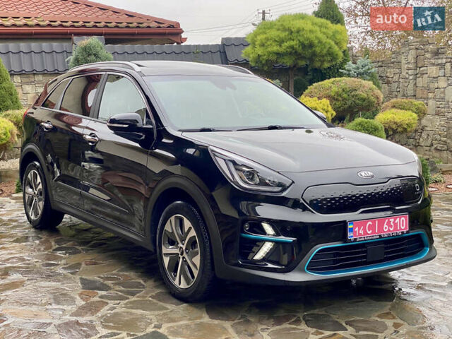 Черный Киа Niro, объемом двигателя 0 л и пробегом 80 тыс. км за 21899 $, фото 6 на Automoto.ua