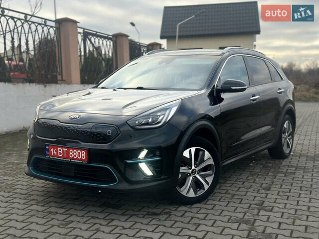 Черный Киа Niro, объемом двигателя 0 л и пробегом 117 тыс. км за 18870 $, фото 68 на Automoto.ua
