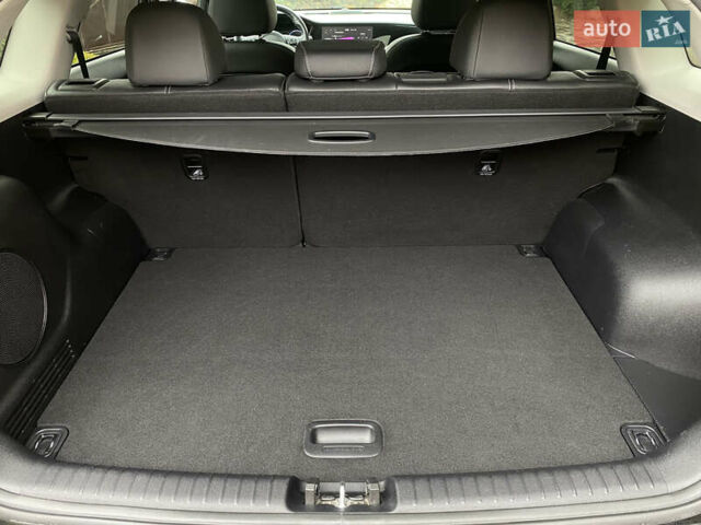 Черный Киа Niro, объемом двигателя 0 л и пробегом 80 тыс. км за 21899 $, фото 51 на Automoto.ua