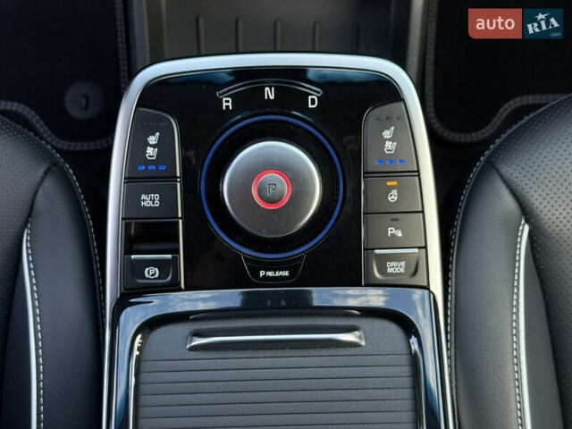 Черный Киа Niro, объемом двигателя 0 л и пробегом 82 тыс. км за 19300 $, фото 70 на Automoto.ua