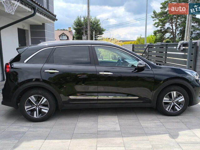 Черный Киа Niro, объемом двигателя 1.62 л и пробегом 45 тыс. км за 4500 $, фото 2 на Automoto.ua